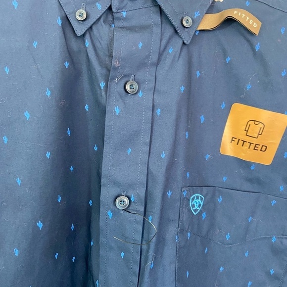 Ariat Men's Pollerd Shirt Large Long Sleeve Fitted Dark Blue Cactus Print Button - Picture 5 of 14